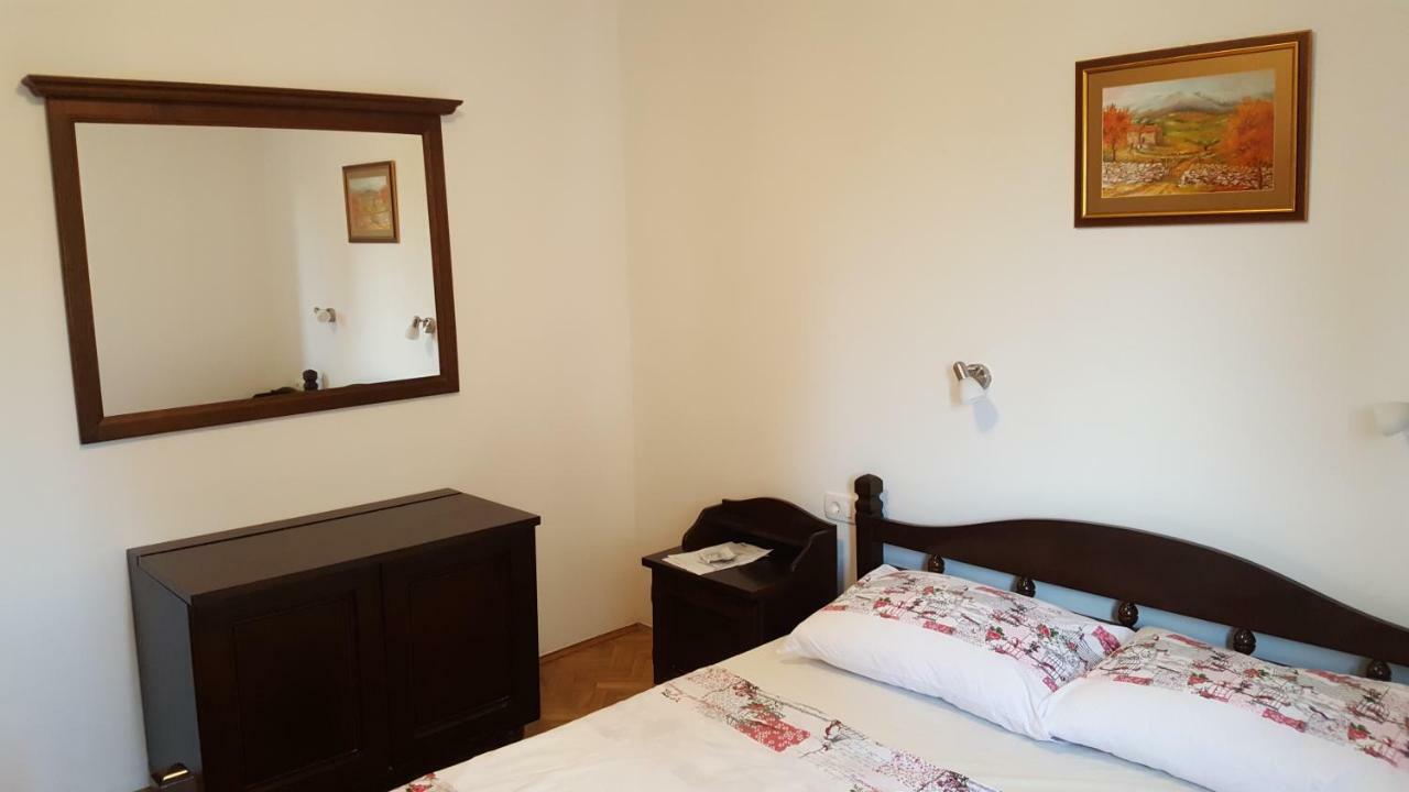 Apartman Mare Hotell Šibenik Eksteriør bilde